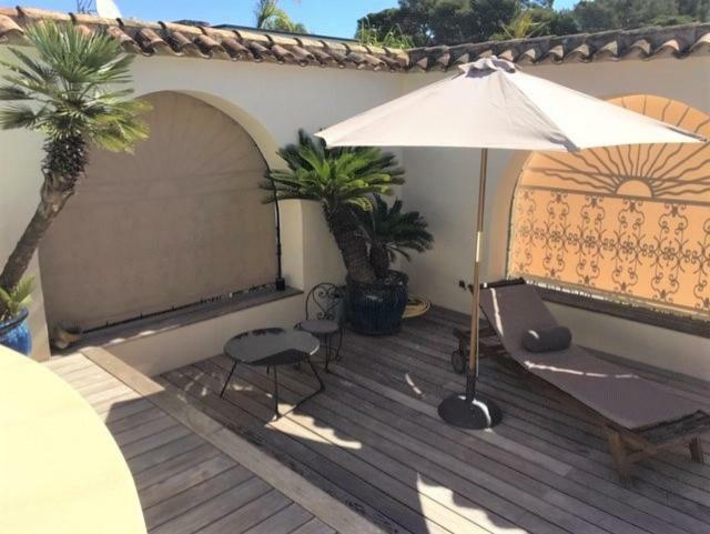 Appartements Les Pesquiers 2 Hyeres Plage מראה חיצוני תמונה