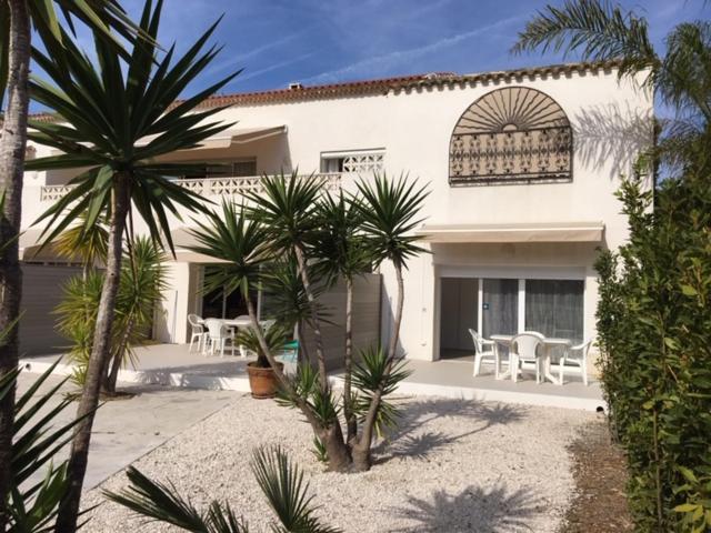 Appartements Les Pesquiers 2 Hyeres Plage מראה חיצוני תמונה
